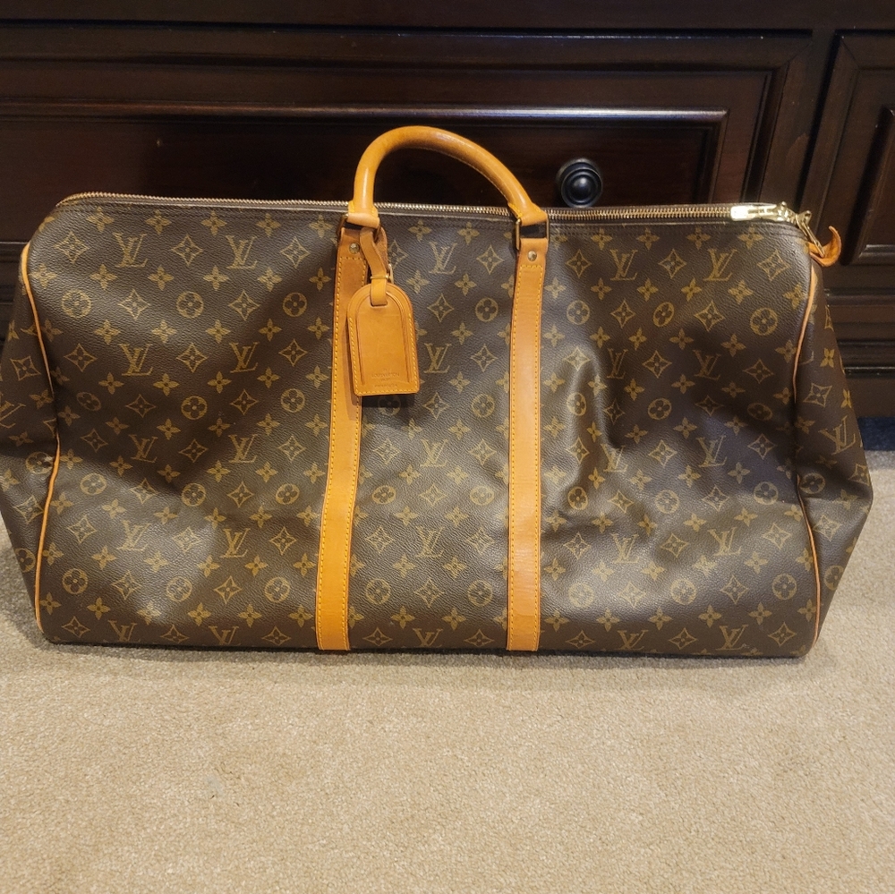 Authentic LV Keepall Duffle 60